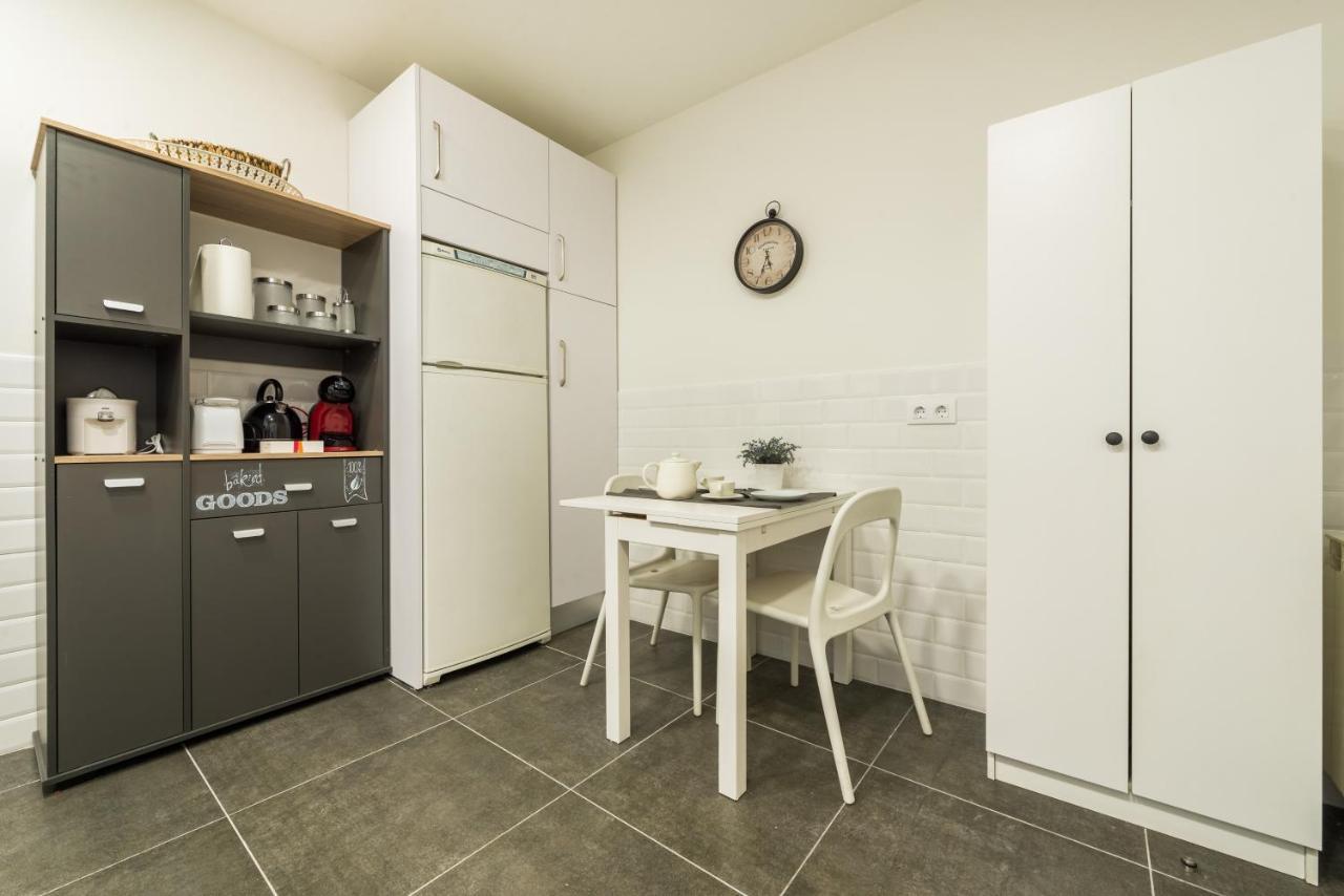 For You Rentals Free Wifi Apartment Temporal Malasana Madrid Center Mal27 Exterior foto