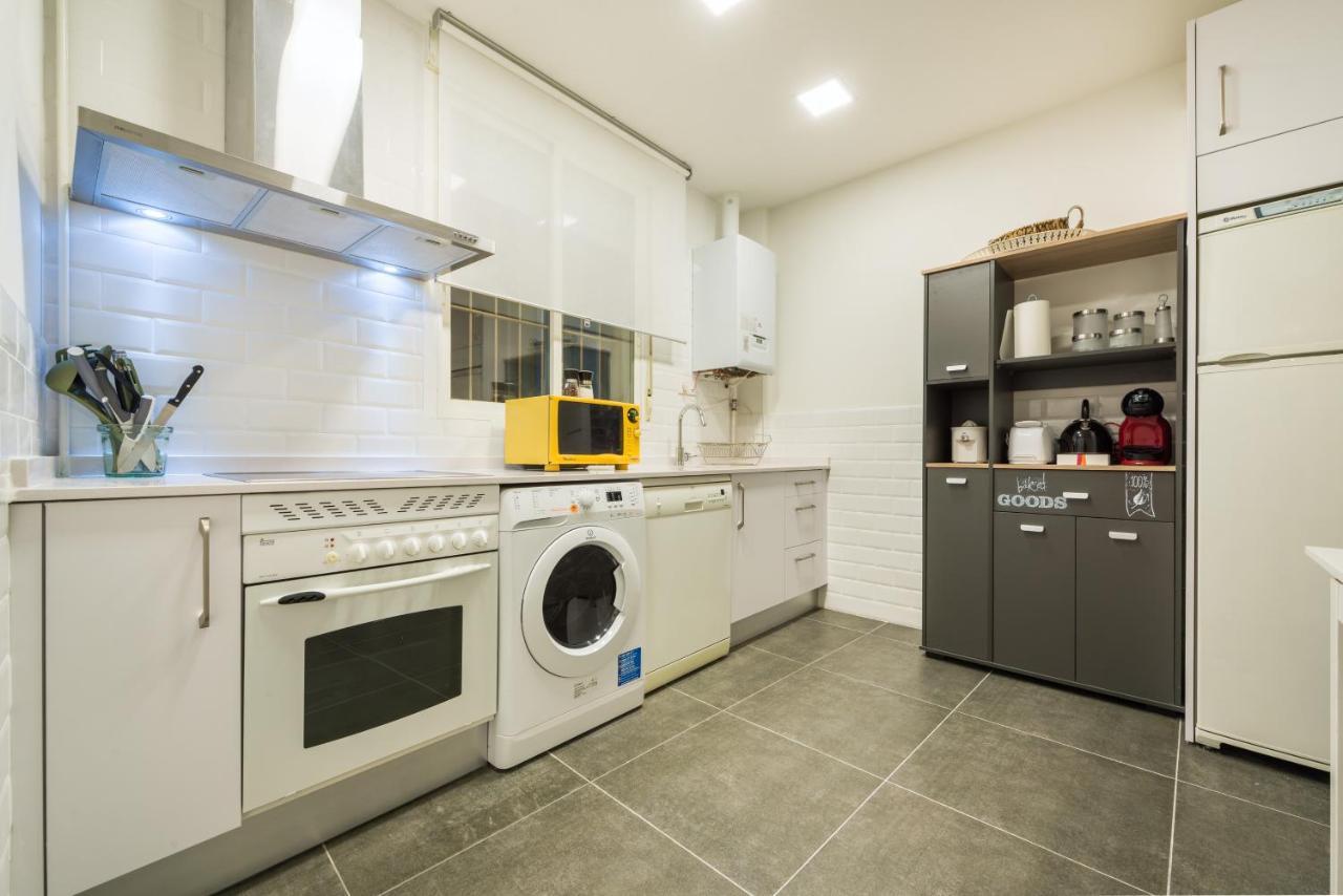 For You Rentals Free Wifi Apartment Temporal Malasana Madrid Center Mal27 Exterior foto